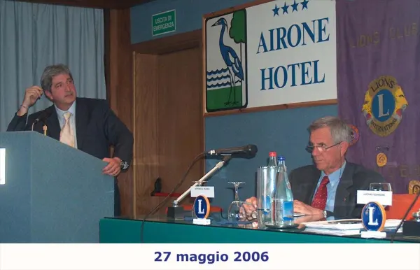 Conferenza dibattito