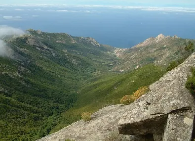 Elba occidentale: la valle di Pomonte