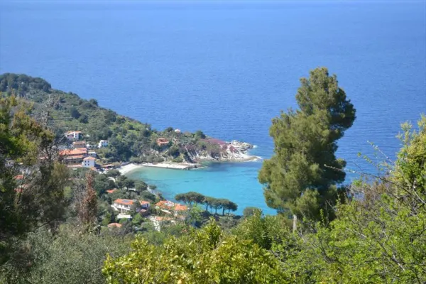 Passeggiata da Sant'Andrea a La Cala