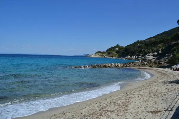 Passeggiando tra le calette di Colle e Patresi