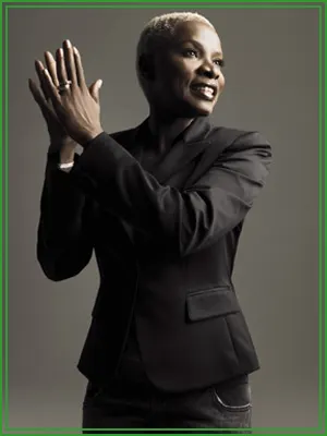 FESTIVAL OLTREMARE - ANGELIQUE KIDJO