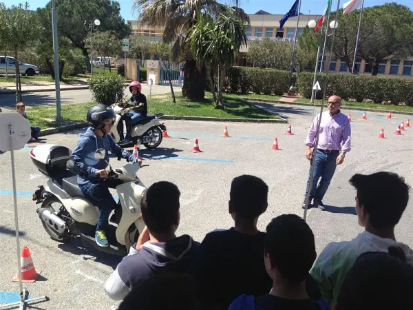 Marciana accoglie l'orchestra della scuola pascoli per il progetto "Guida sicura"