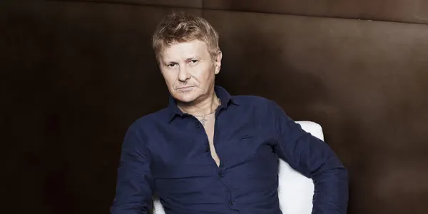 Ron in tour