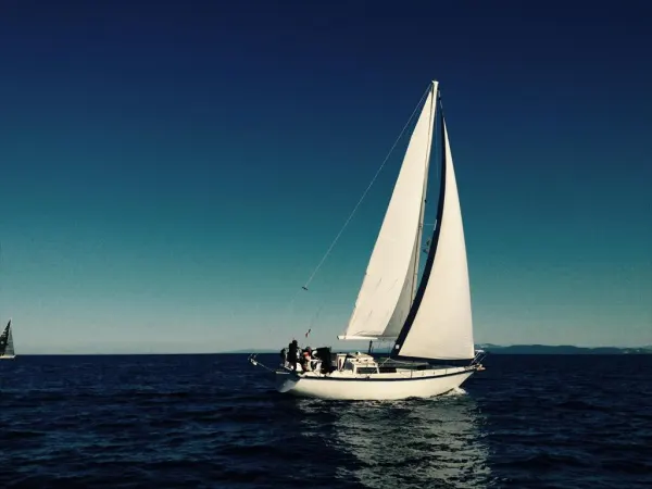 APRILE MESE DELLA VELA