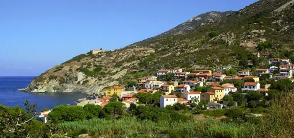 Monte Orlano e la Sughera 