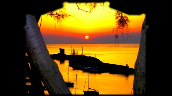 NOTtE di Luce a Marciana Marina