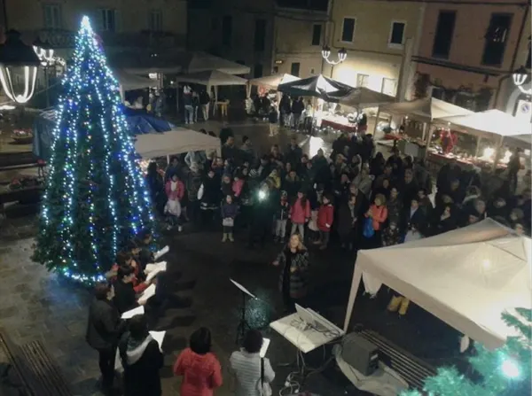 Accensione dell’Albero di Natale