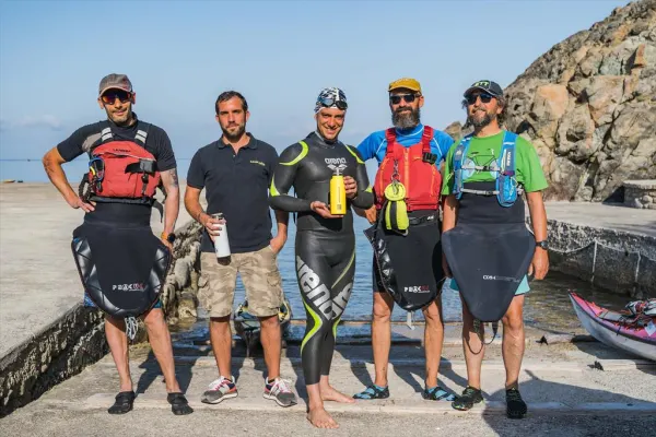 Grande Traversata sulla Rotta dei Cetacei: Capraia – Elba, 35 km a nuoto in solitaria contro le microplastiche