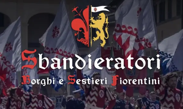 Sfilata Storica con gli sbandieratori di Firenze