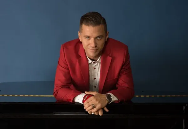 Matthew Lee in concerto