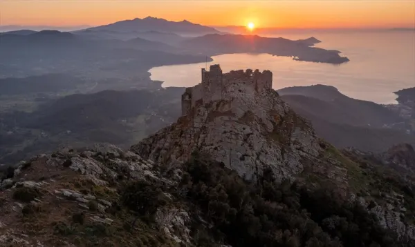 Fortezza del Volterraio - escursione trekking