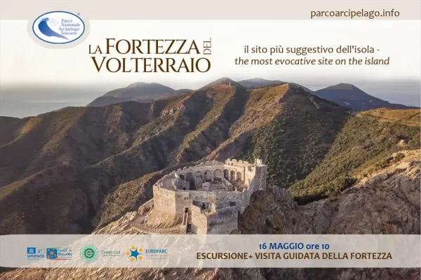 Fortezza del Volterraio: trekking e visita guidata