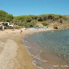 Trekking delle spiagge minerarie con il geologo