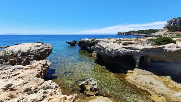 Isola di Pianosa: escursione e bagno